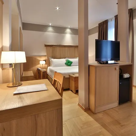Posta Otel